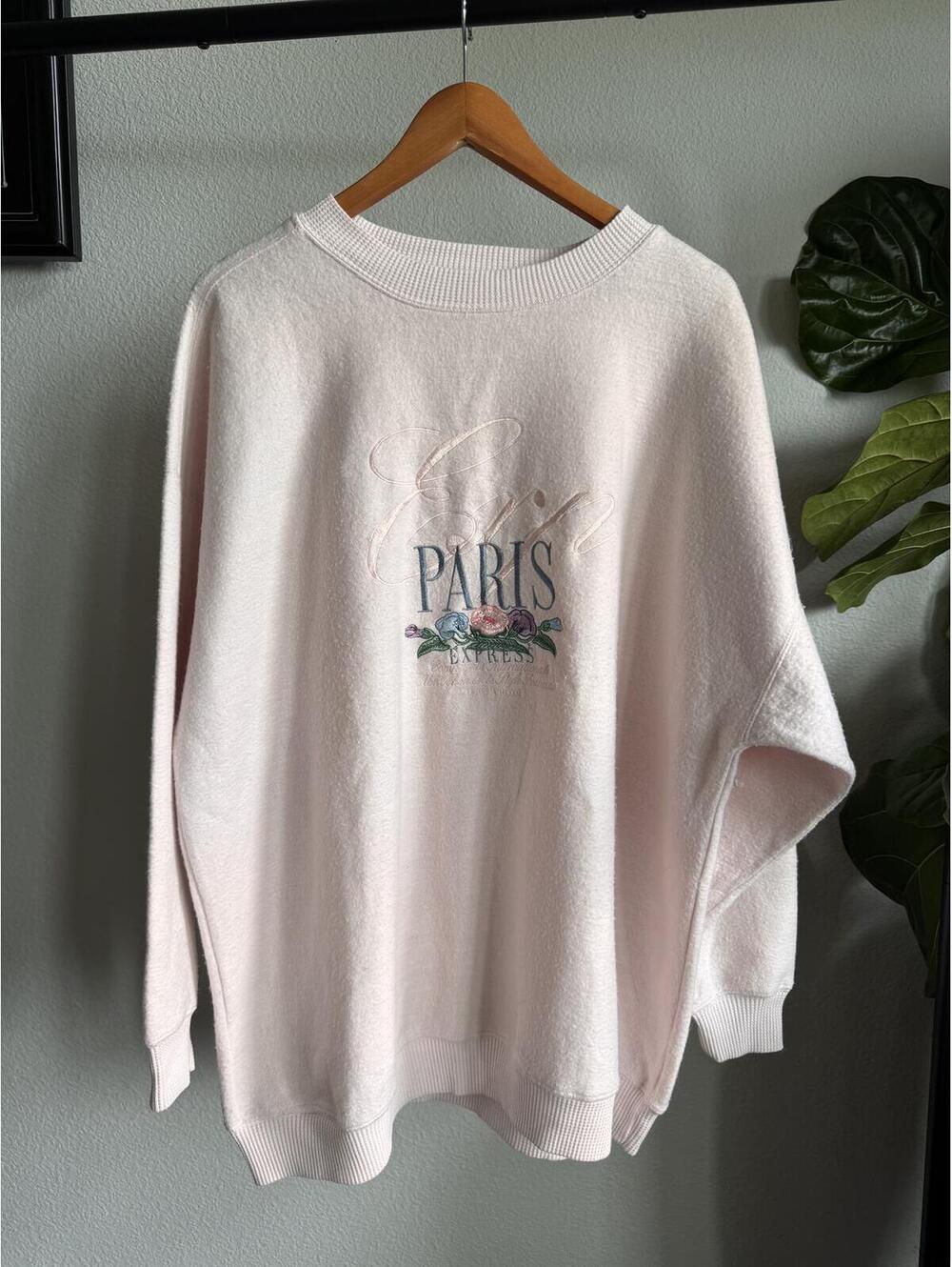 Express Athletique Vintage Paris Embroidered Oversized Fleece Sweatshirt M NWOT